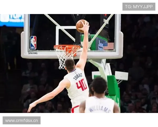 贾巴尔无球顺下效率仍领跑内线